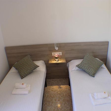 Agi La Pinta Apartment Roses Bagian luar foto