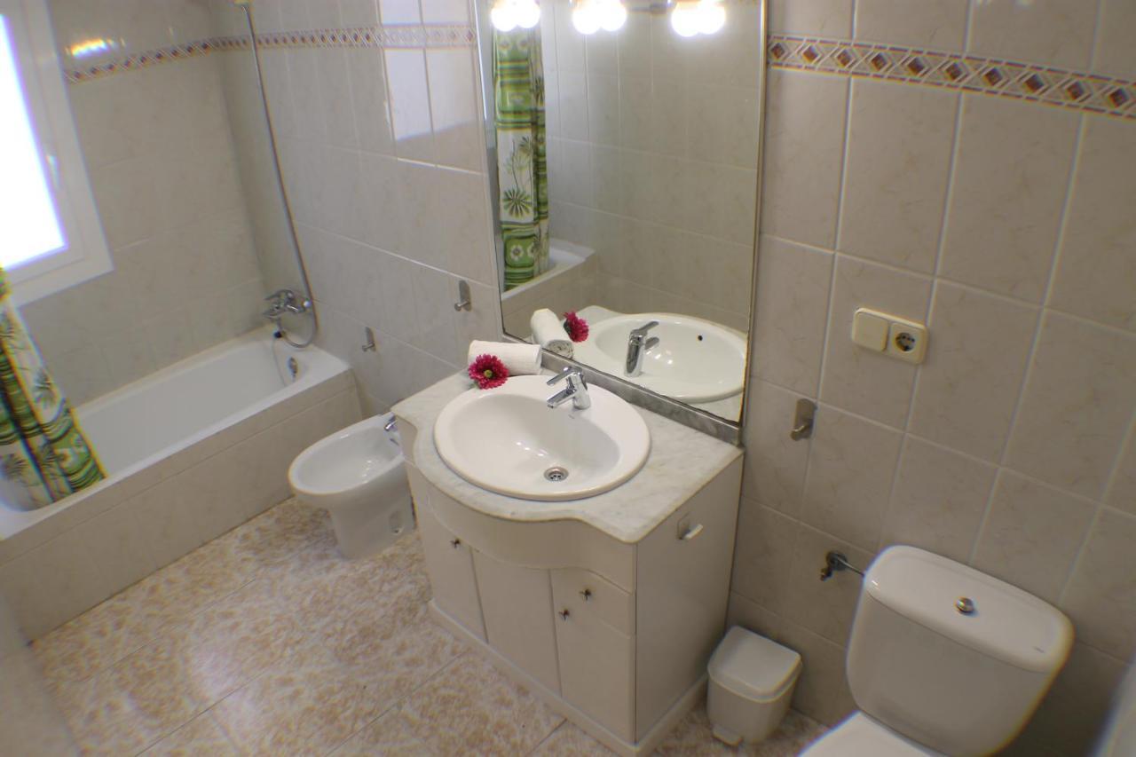 Agi La Pinta Apartment Roses Bagian luar foto